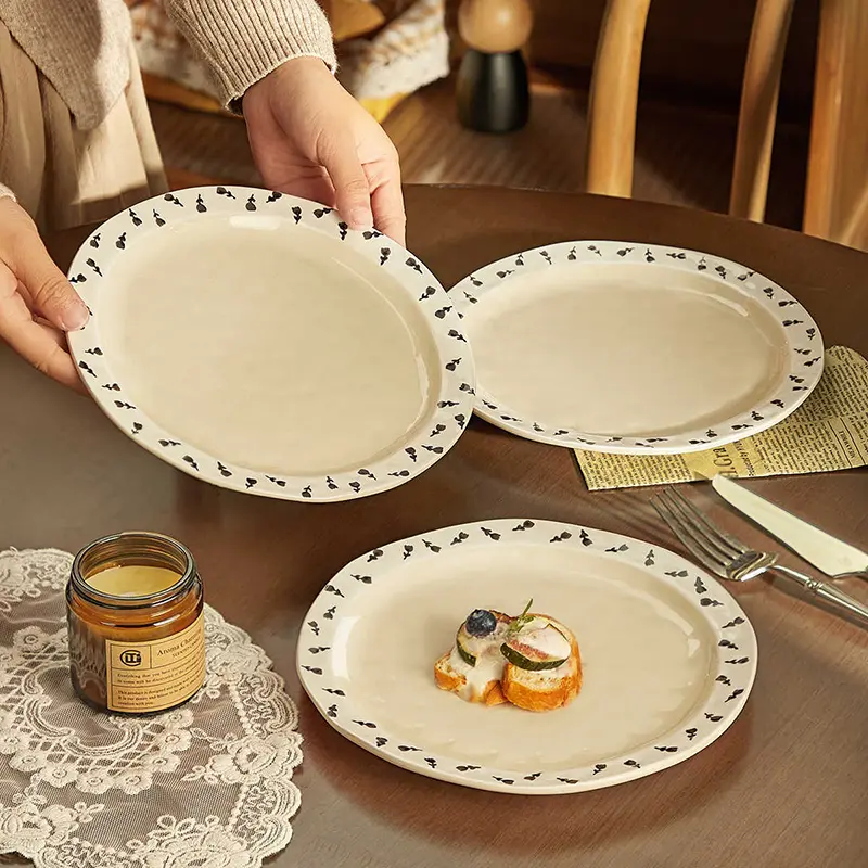 20.5cm French Dessert Tray Household Dish Plate Vintage Afternoon Tea Cake Plate Spaghetti Dish Printed Tableware