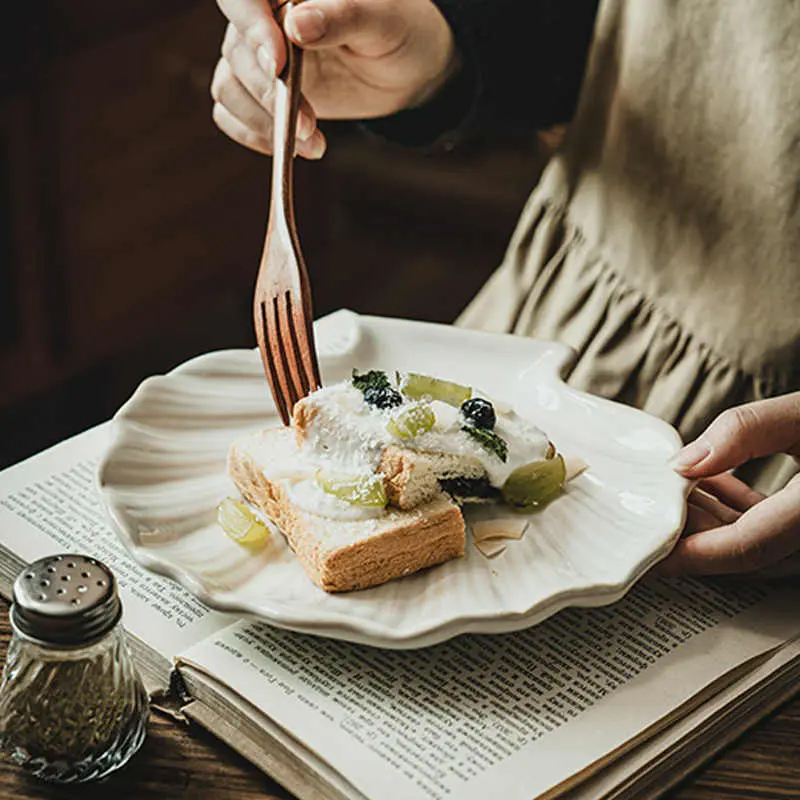 Creative Shape Ceramic Plate Household Solid Colour Salad Plates Breakfast Pastry Dish Western Food Pasta Disc Dessert Tray