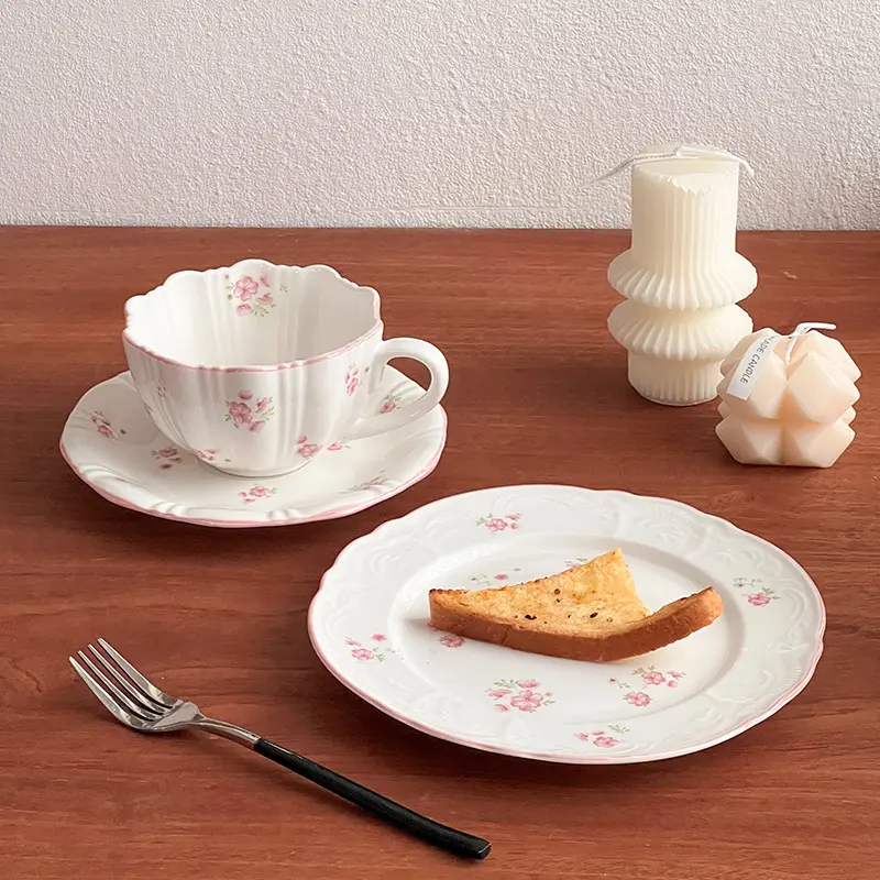 300ml Floral Print Coffee Cup And Saucer Delicate Relief Ceramic Breakfast Milk Cups Pastry Plate Afternoon Tea Drinkware Gift