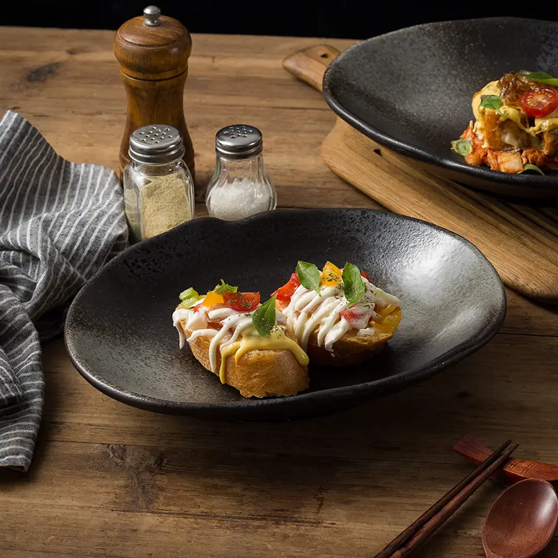 Household Restaurant Simple Style Plates Black Color High-end Irregular Dinner Plate Vintage Ceramic Kiln Transformed Deep Dish