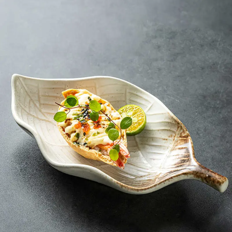 Ceramic Leaf-shaped Sushi Plate Japanese Underglaze Dessert Salad Dish Hotel Restaurant Pastry Disc Tableware