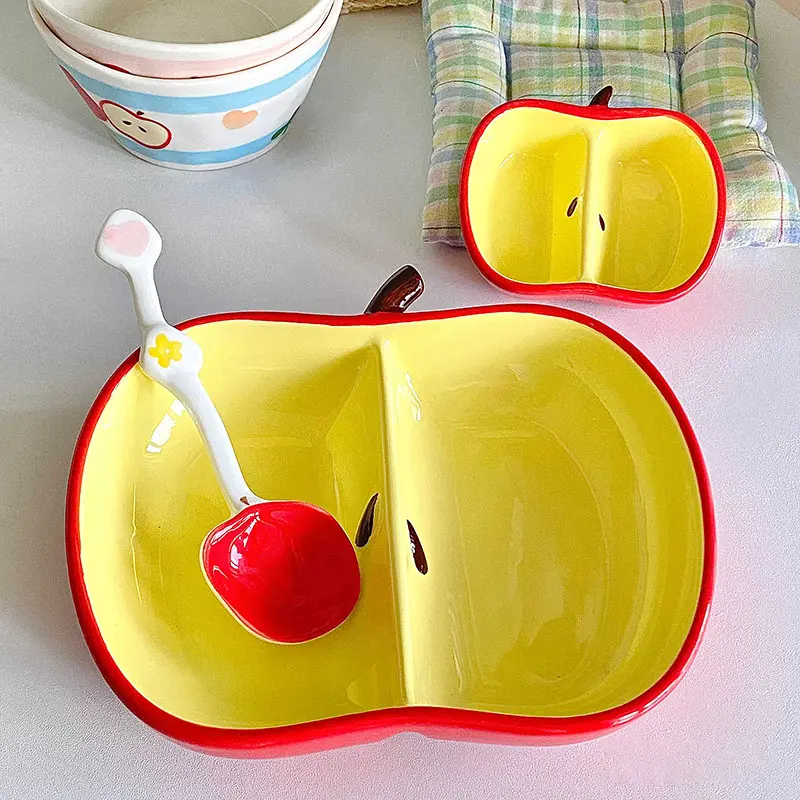 Cute Apple Pear Shaped Plate Creative Hand Painted Ceramics Divided Plates Sauce And Vinegar Divide Seasoning Dish For Home Use