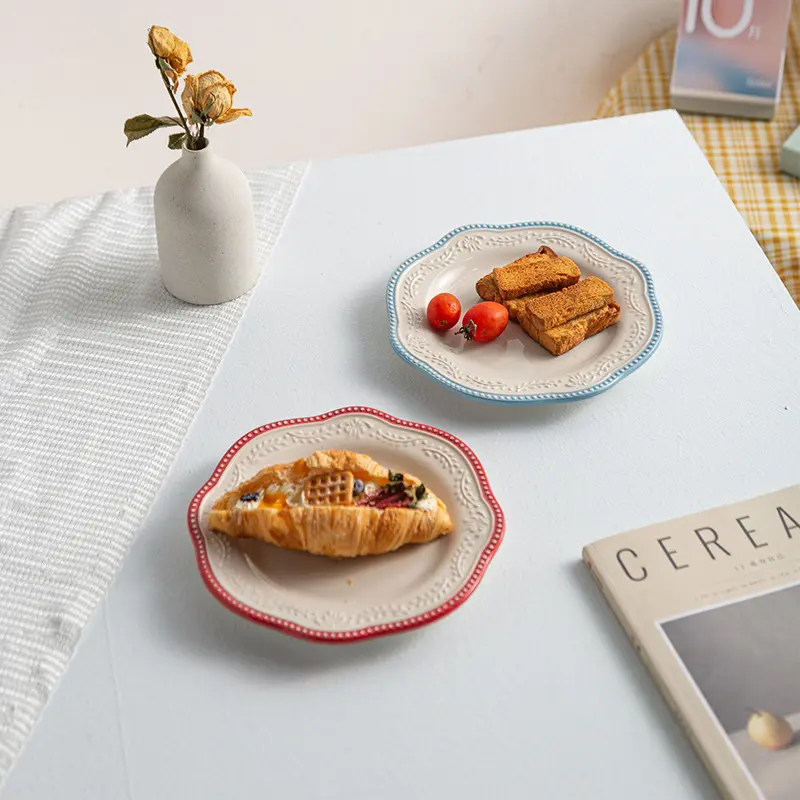 French Relief Ceramic Plate Vintage Irregular Lace Flat Dish Western Food Plates Breakfast Dessert Tray 22cm