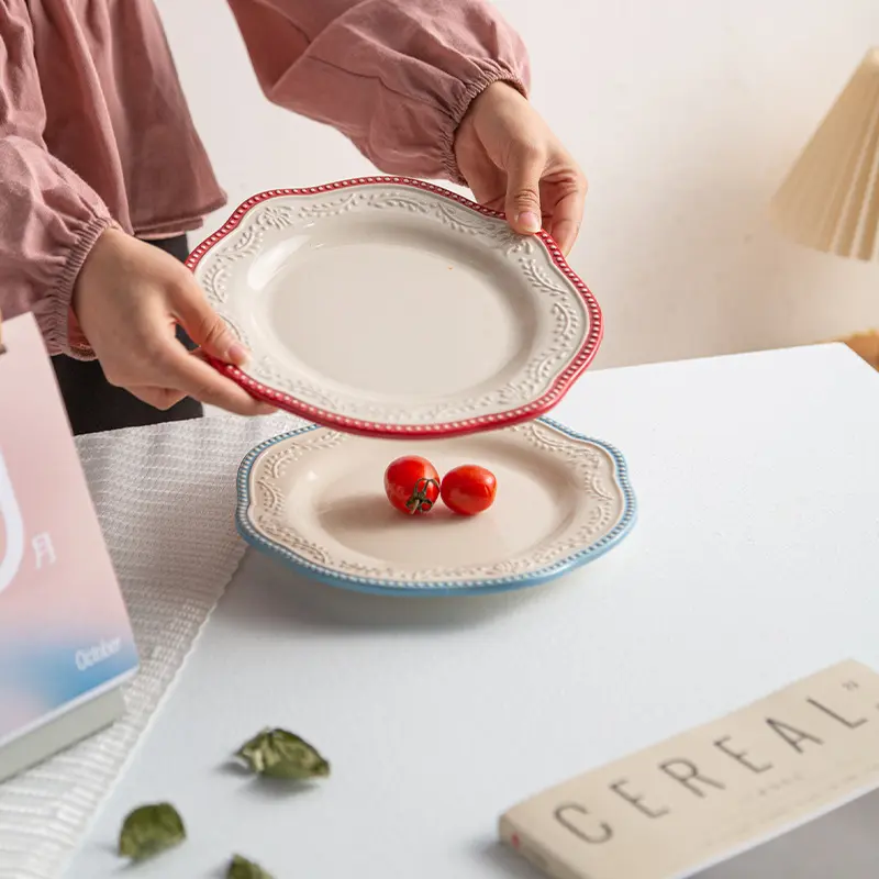French Relief Ceramic Plate Vintage Irregular Lace Flat Dish Western Food Plates Breakfast Dessert Tray 22cm