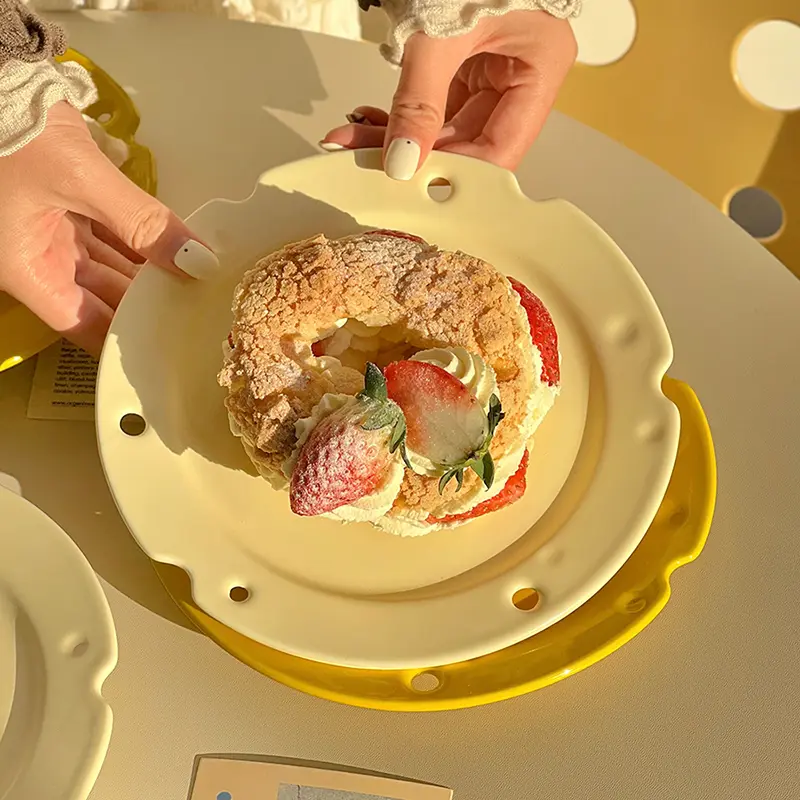 Creative Ceramic Breakfast Plate Cream Color Cheese-shaped Plates Cute High-quality Dessert Plate For Home Use