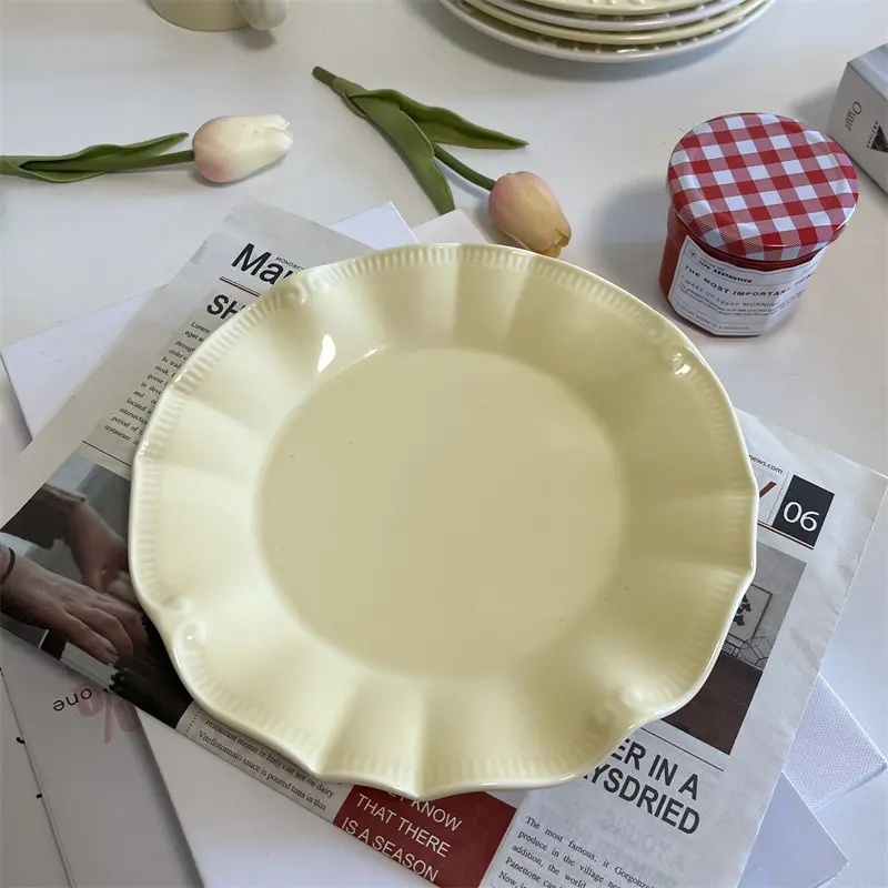 French Irregular Relief Dessert Cake Plate Exquisite Fruit Tray Household Breakfast Bread Dish 20cm Tableware