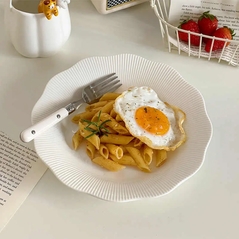 White Spaghetti Plate French Breakfast Tray Household Ceramic Soup Plates Tableware Vertical Salad Dish 22cm