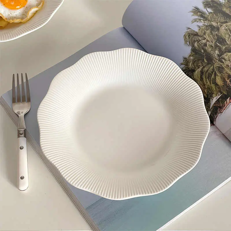 White Spaghetti Plate French Breakfast Tray Household Ceramic Soup Plates Tableware Vertical Salad Dish 22cm