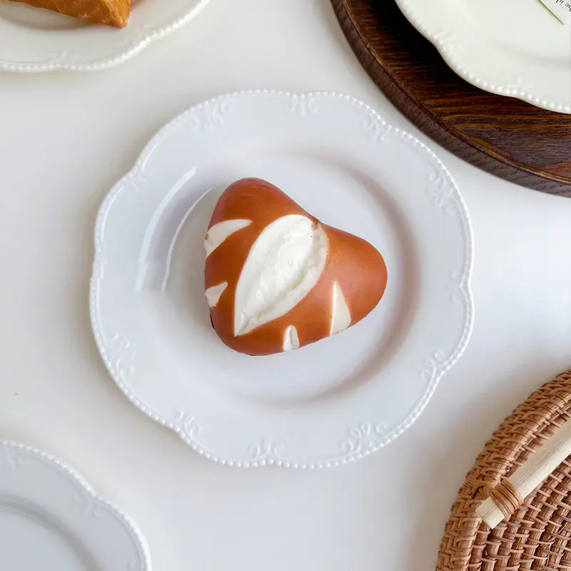 European Relief Ceramic Plates Simple Lunch Western Food Flat Plate Dessert Cake Plates For Home Use Kitchen Tableware