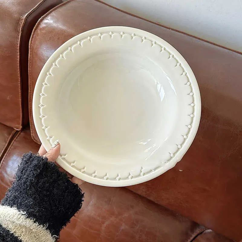 Solid Colour Relief Ceramic Straw Hat Plate Household Simple Salad Pasta Tray Exquisite Breakfast Deep Dish 25cm Tableware