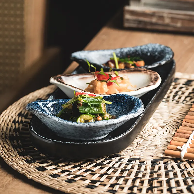 Creative Irregular Ceramic Sauce Dish Soy Sauce Vinegar Seasoning Plate Japanese Sushi Plate Mini Dip Plate