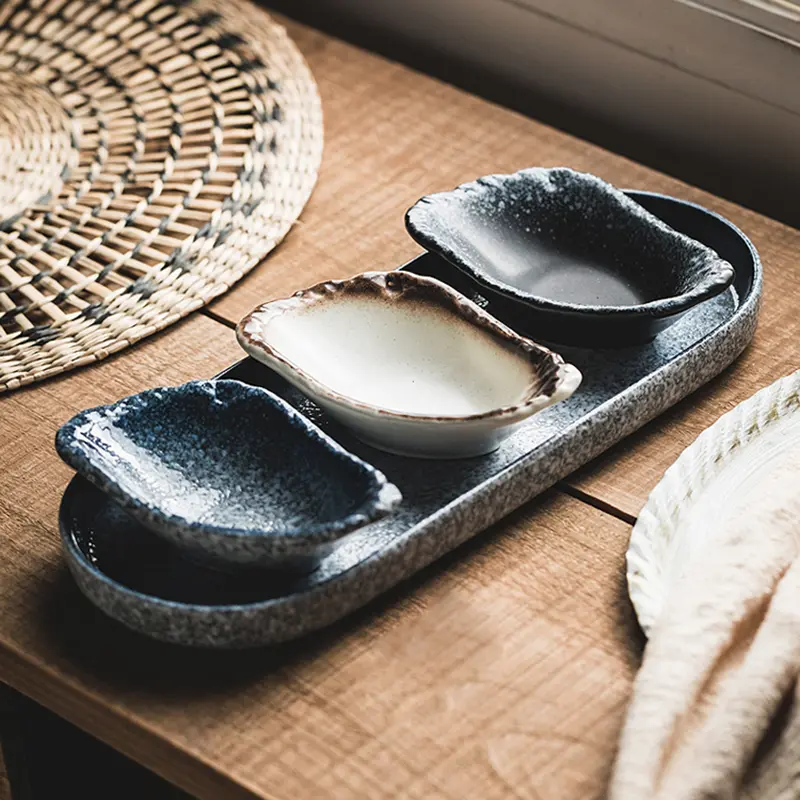 Creative Irregular Ceramic Sauce Dish Soy Sauce Vinegar Seasoning Plate Japanese Sushi Plate Mini Dip Plate