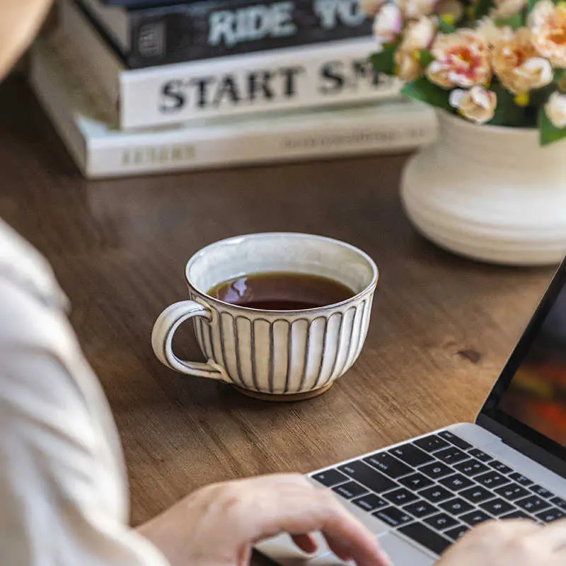 350ml Embossed Ceramic Coffee Cups Retro Flower Tea Cup Afternoon Tea Drinkware Breakfast Milk Oatmeal Mug