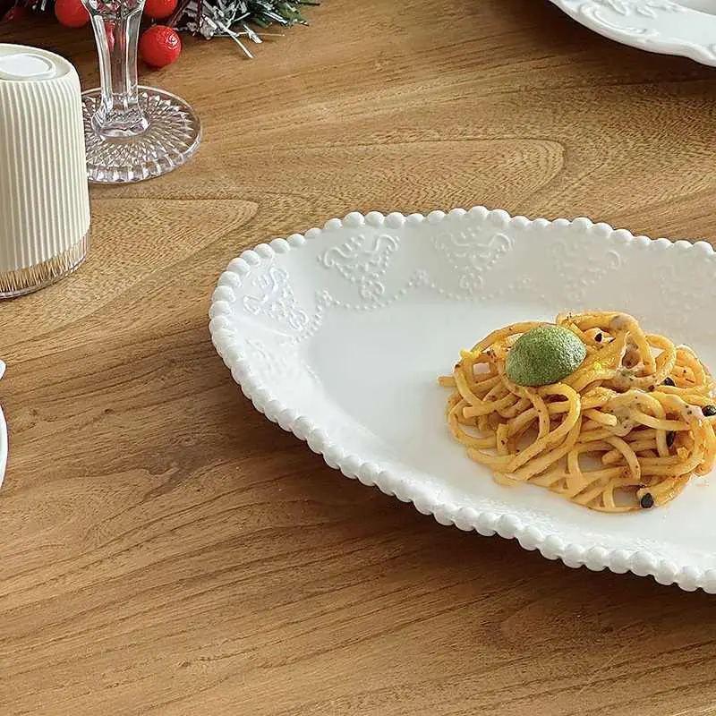 Lace Embossed Oval Plate Ceramic Spaghetti Dish Delicate White Dessert Plates Household Fish Tray Kitchen Tableware 28cm