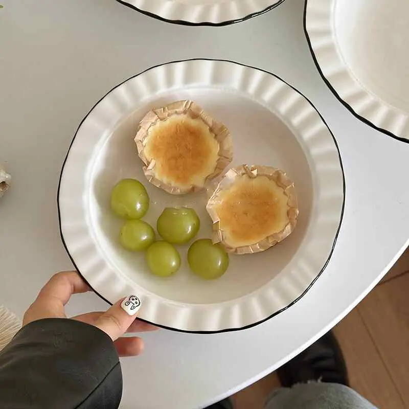 Simple Irregular Ceramic Straw Hat Plate Fruit Salad Dish Household Breakfast Bread Tray Vegetable Plates 21.5cm Tableware