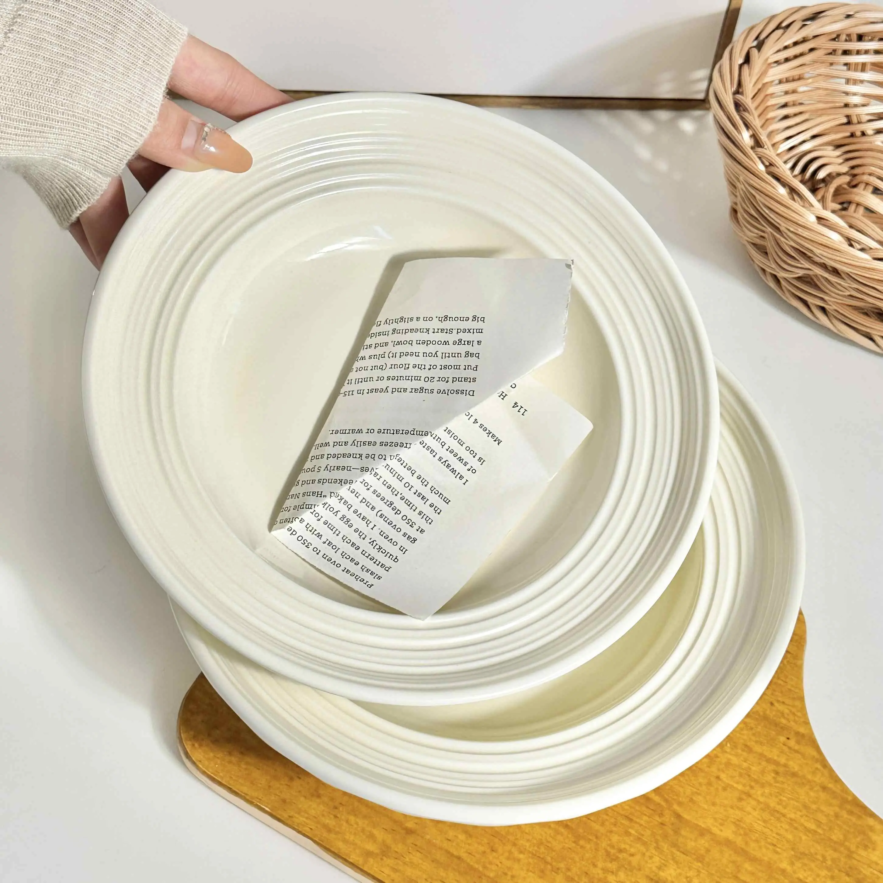 Solid Color Ceramic Plate Round Breakfast Tray Western Dessert Tableware Simple Pasta Plates Steak Dish