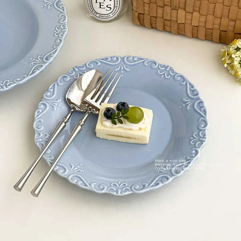 Blue Embossed Ceramic Dessert Plate Retro Creative Household Breakfast Disc Exquisite Afternoon Tea Cake Dish Tableware