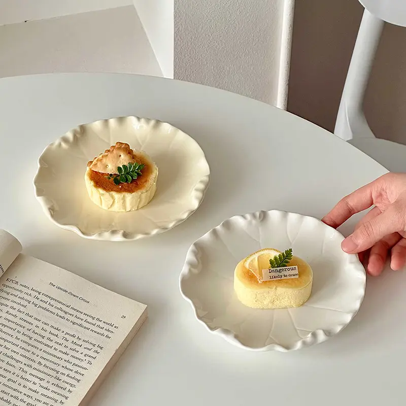 French Ceramic Plate Exquisite Household Snack Plates Fruit Dessert Dish Solid Colour Afternoon Tea Cake Disc 15cm Tableware