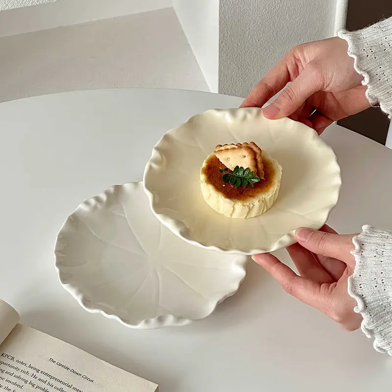 French Ceramic Plate Exquisite Household Snack Plates Fruit Dessert Dish Solid Colour Afternoon Tea Cake Disc 15cm Tableware