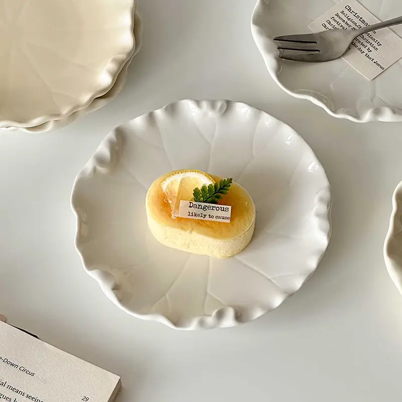 French Ceramic Plate Exquisite Household Snack Plates Fruit Dessert Dish Solid Colour Afternoon Tea Cake Disc 15cm Tableware