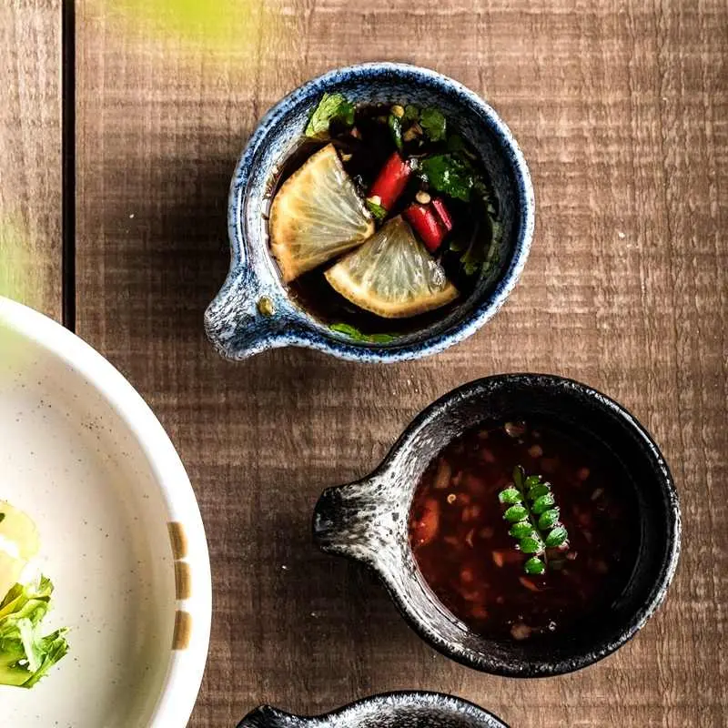 Japanese Style Soy Sauce Bowl Vintage Ceramic Sushi Dipping Sauce Bowl Kitchen Tableware Supplies