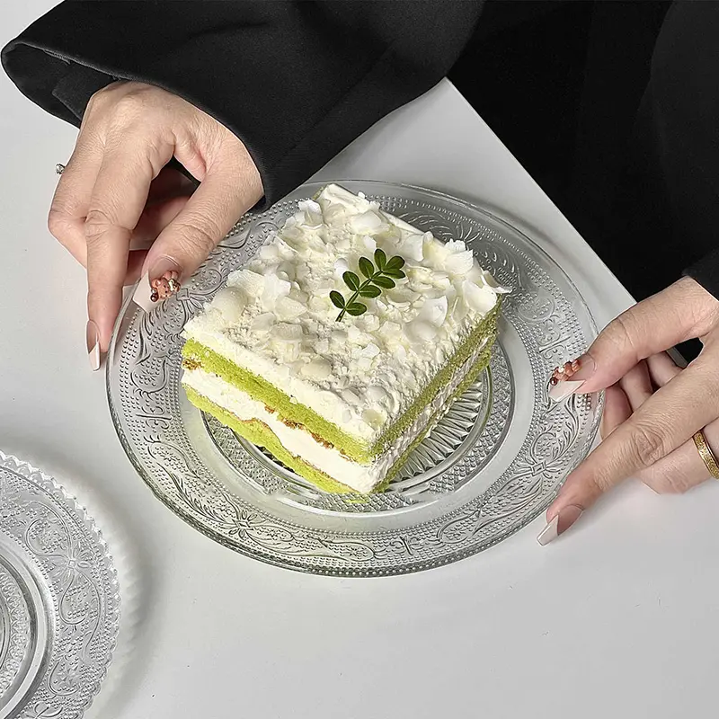 Retro Glass Fruit Plate Snack Disc Household Living Room Exquisite Dessert Dish Salad Plate Round Breakfast Pastry Disc