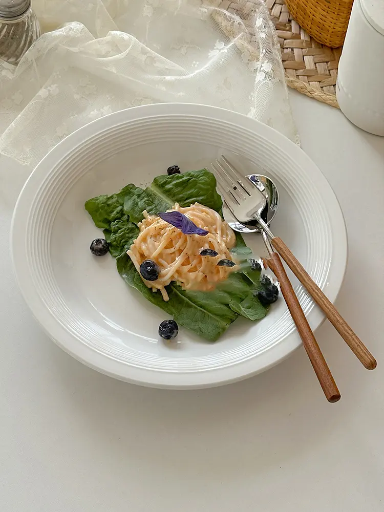 Ceramic Household Salad Plate Relief White Soup Plate Spaghetti Deep Plate Simple Western Food Plate Tableware