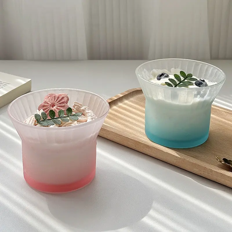 Wide Mouth Coloured Dessert Cups Household Summer Milkshake Glass Mugs Yoghurt Ice Cream Hand-held Cup Drinking Utensils