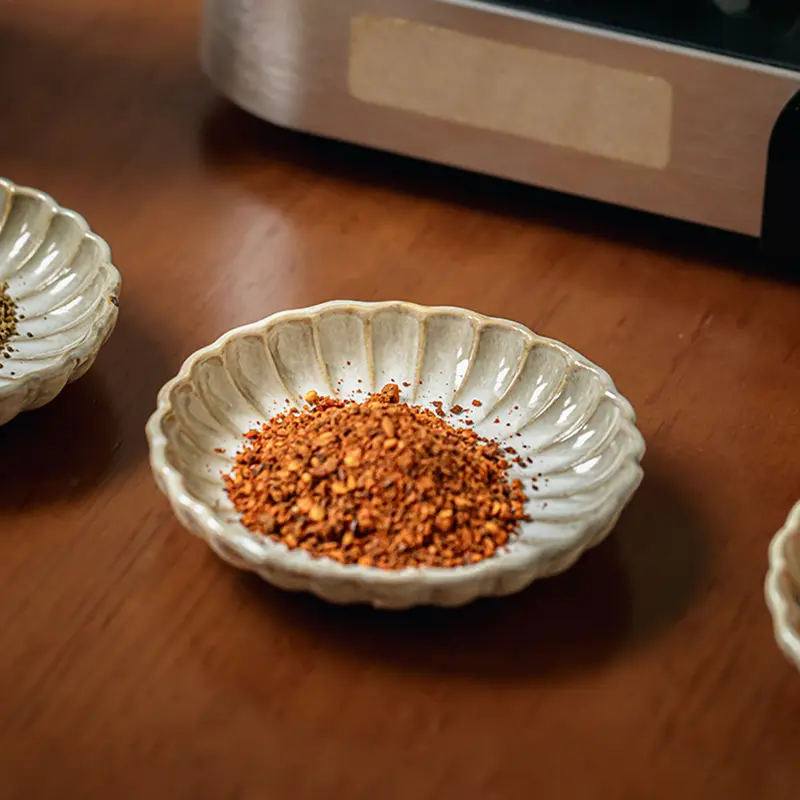Vintage Ceramic Flavour Saucers Creative Irregular Dipping Mini Plate Seasoning Sauce Vinegar Hot Pot Dish Kitchen Utensils