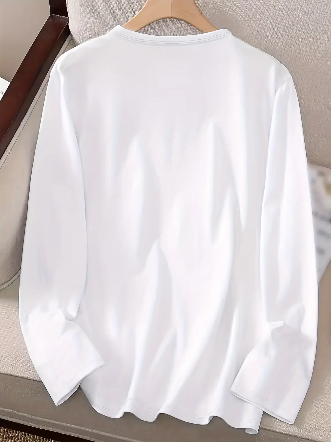 Female tight black and white Dragonfly long sleeved high neck base top, spring and autumn T-shirt for women