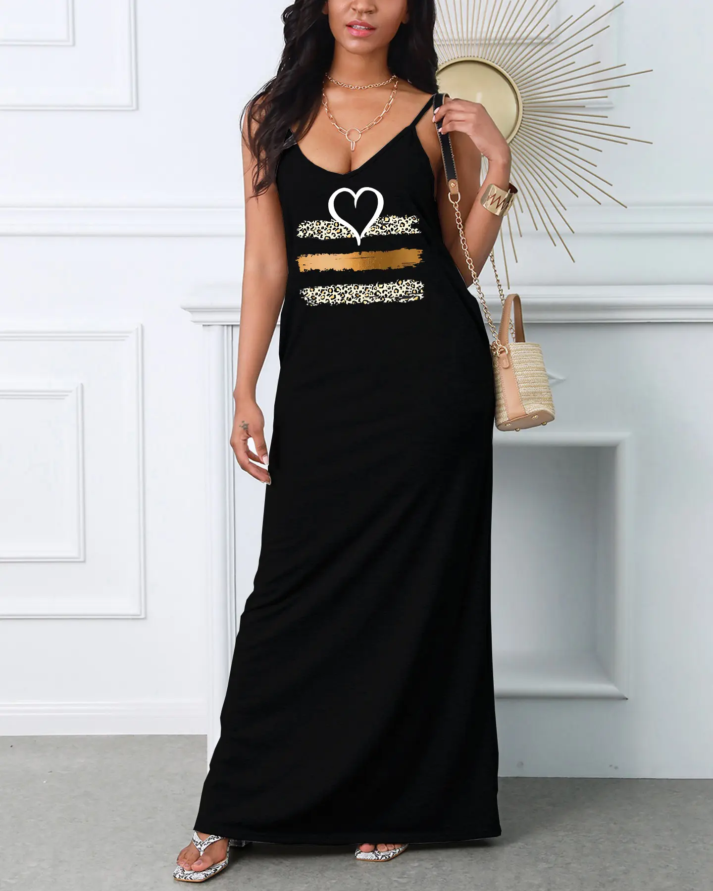 Women's leopard print heart-shaped print V-neck suspender sexy dress, comfortable, breathable, casual and fashionable
