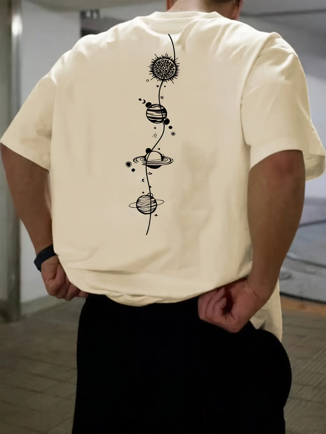 324