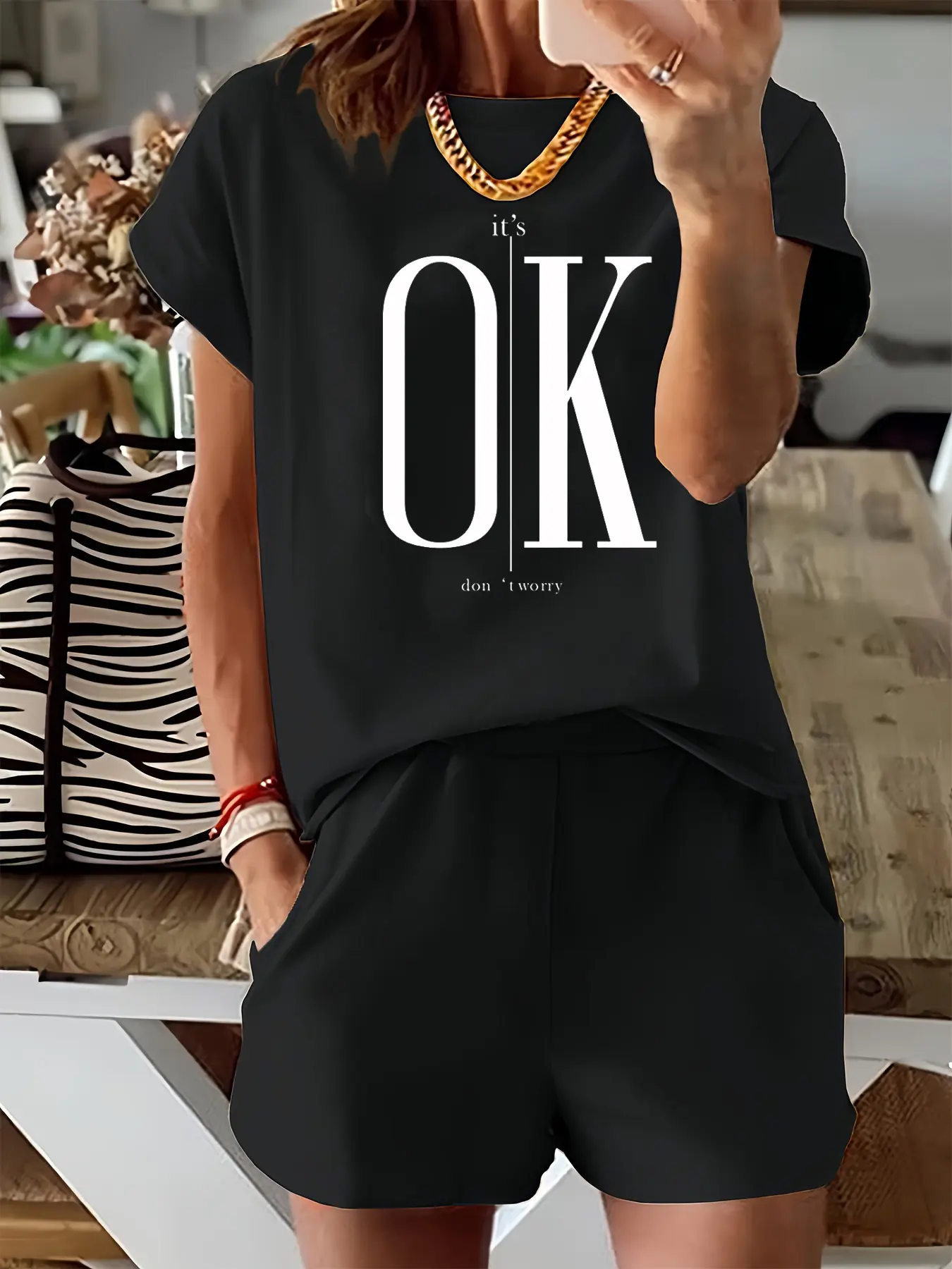 Summer women's comfortable loose it's OK don't worry printed casual loose round neck short sleeved T-shirt shorts two-piece set