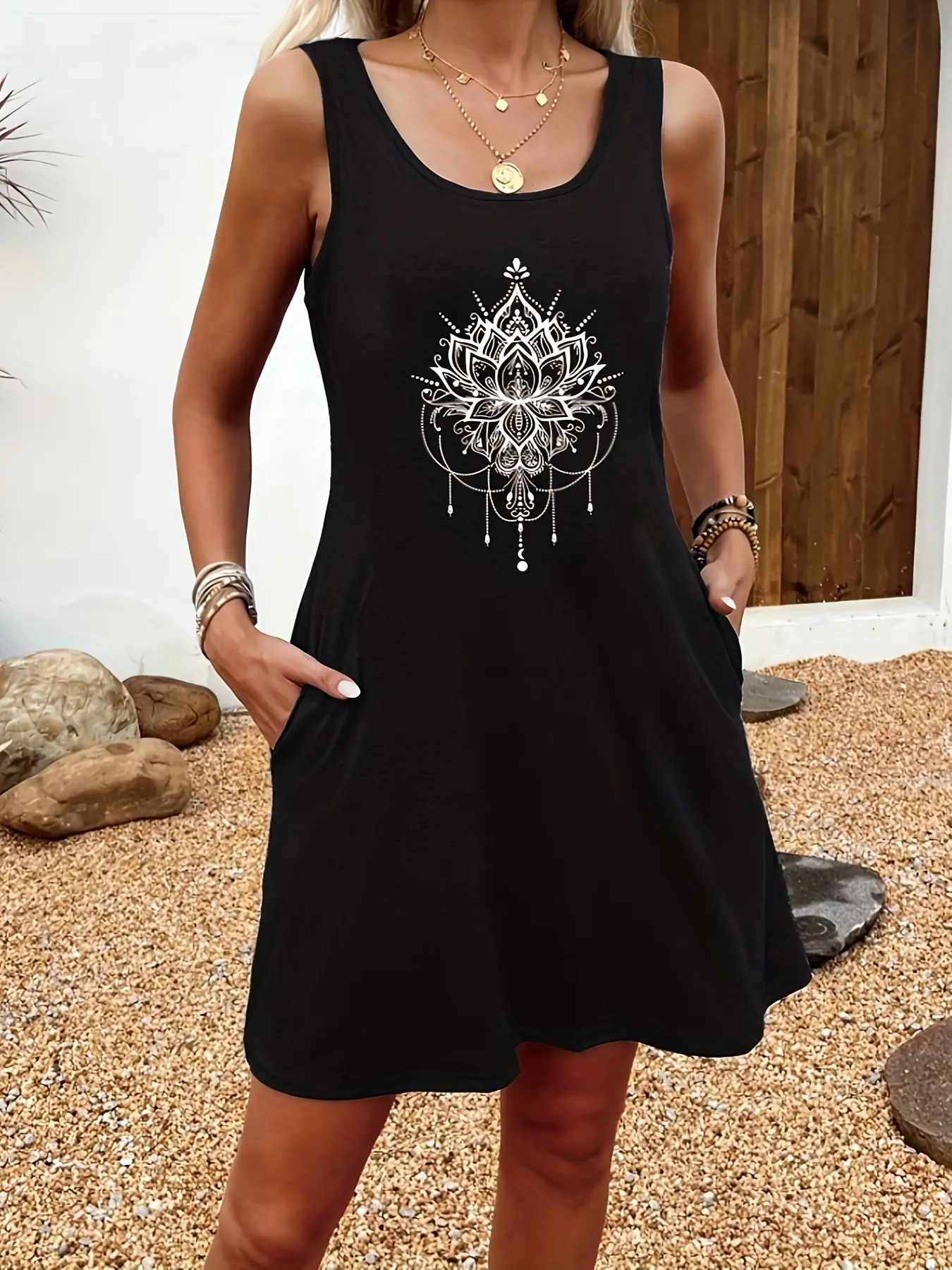 Women's summer loose and comfortable casual sun and moon pattern printed black sleeveless vest skirt punk style dress