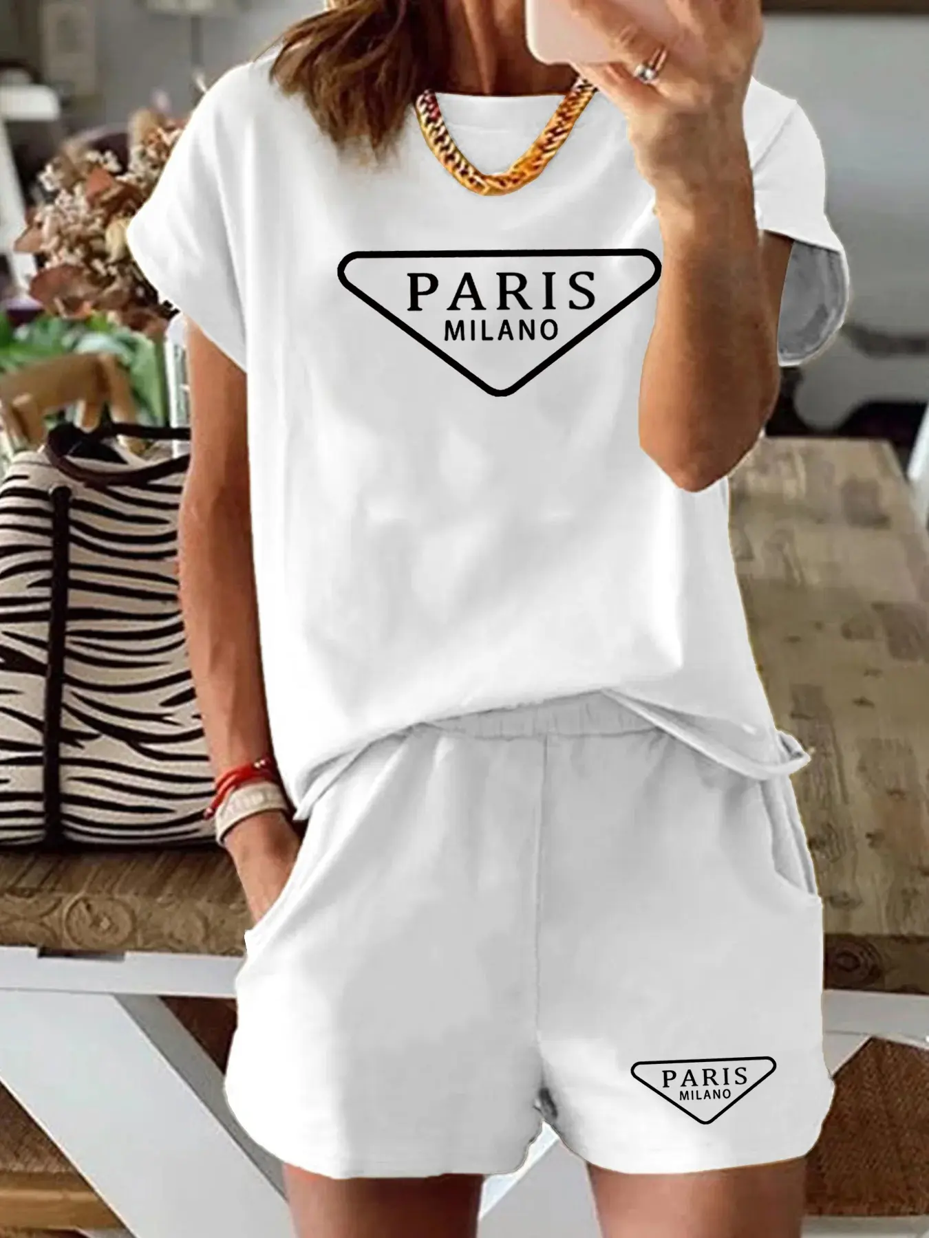 Summer women's fashion Paris MILANO letter printed casual loose round neck short sleeved T-shirt shorts two-piece set