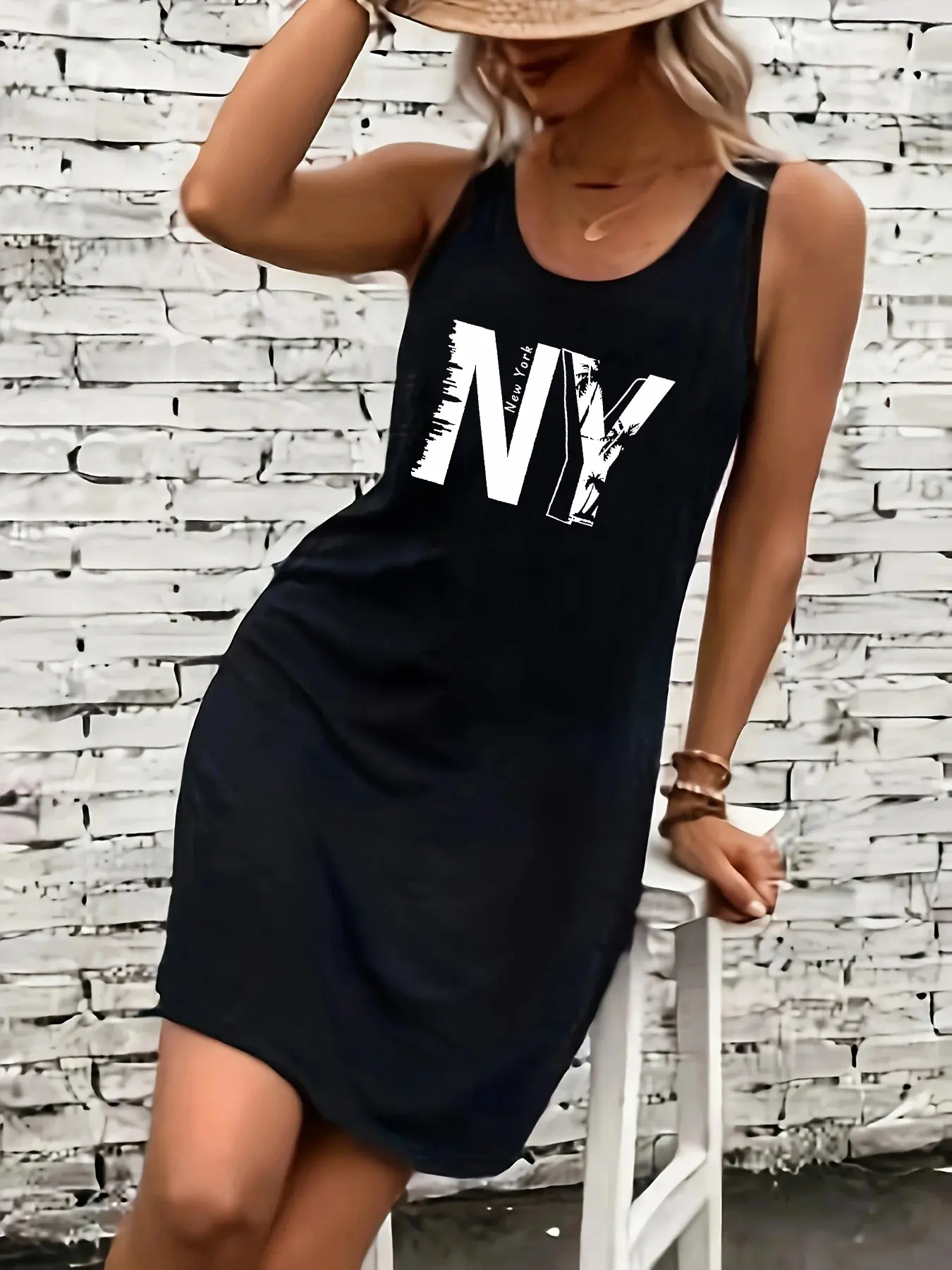 Women's summer loose and comfortable casual California Los Angeles letter printed black sleeveless vest dress punk style dress