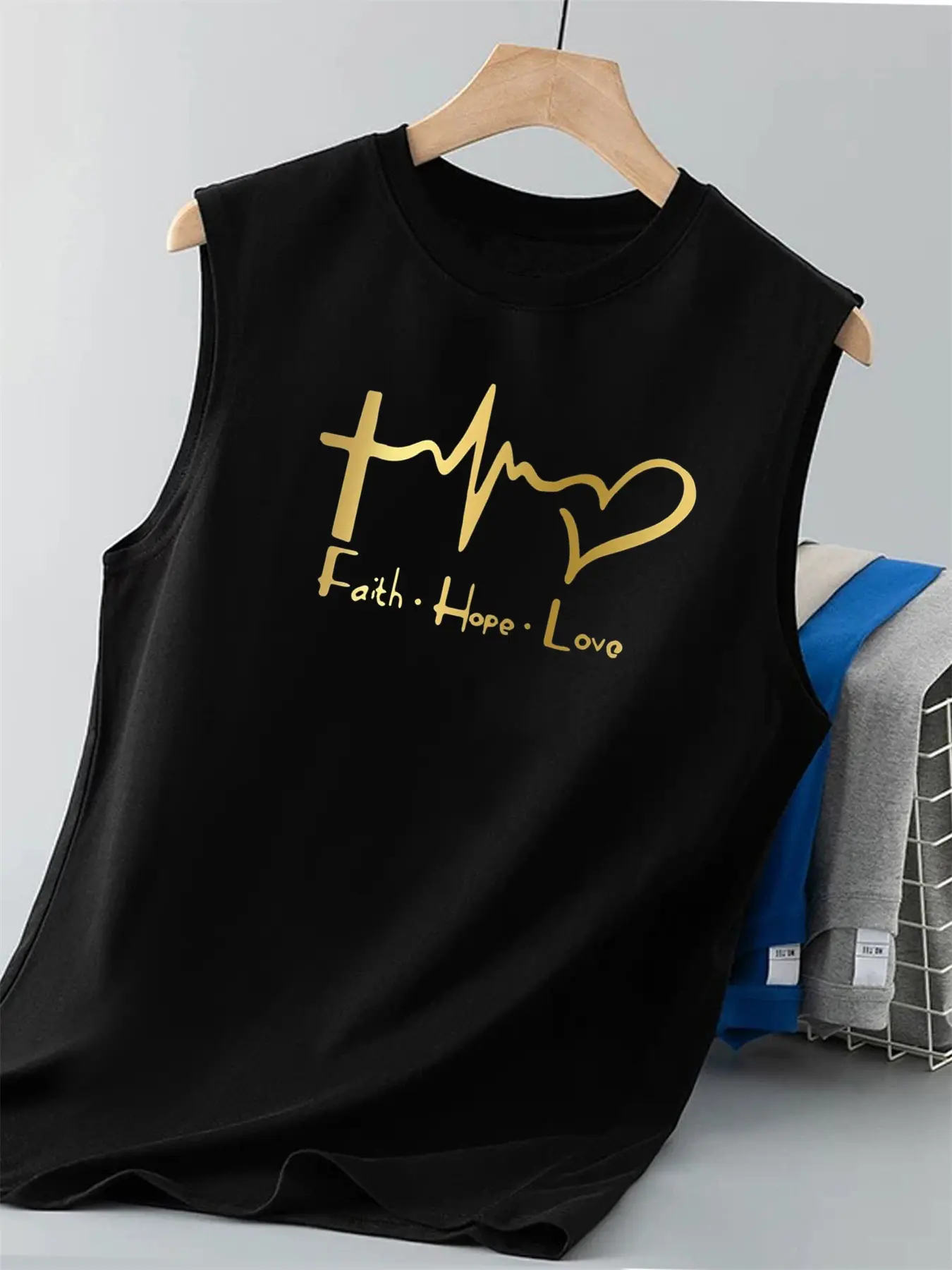 Men's summer casual sports loose heart-shaped belief pattern printed comfortable and breathable round neck sleeveless vest