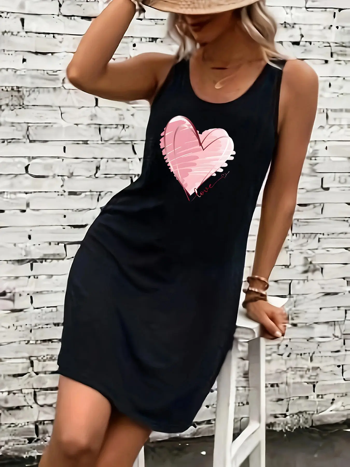 Women's summer loose and comfortable casual heart-shaped printed black sleeveless vest dress punk style dress
