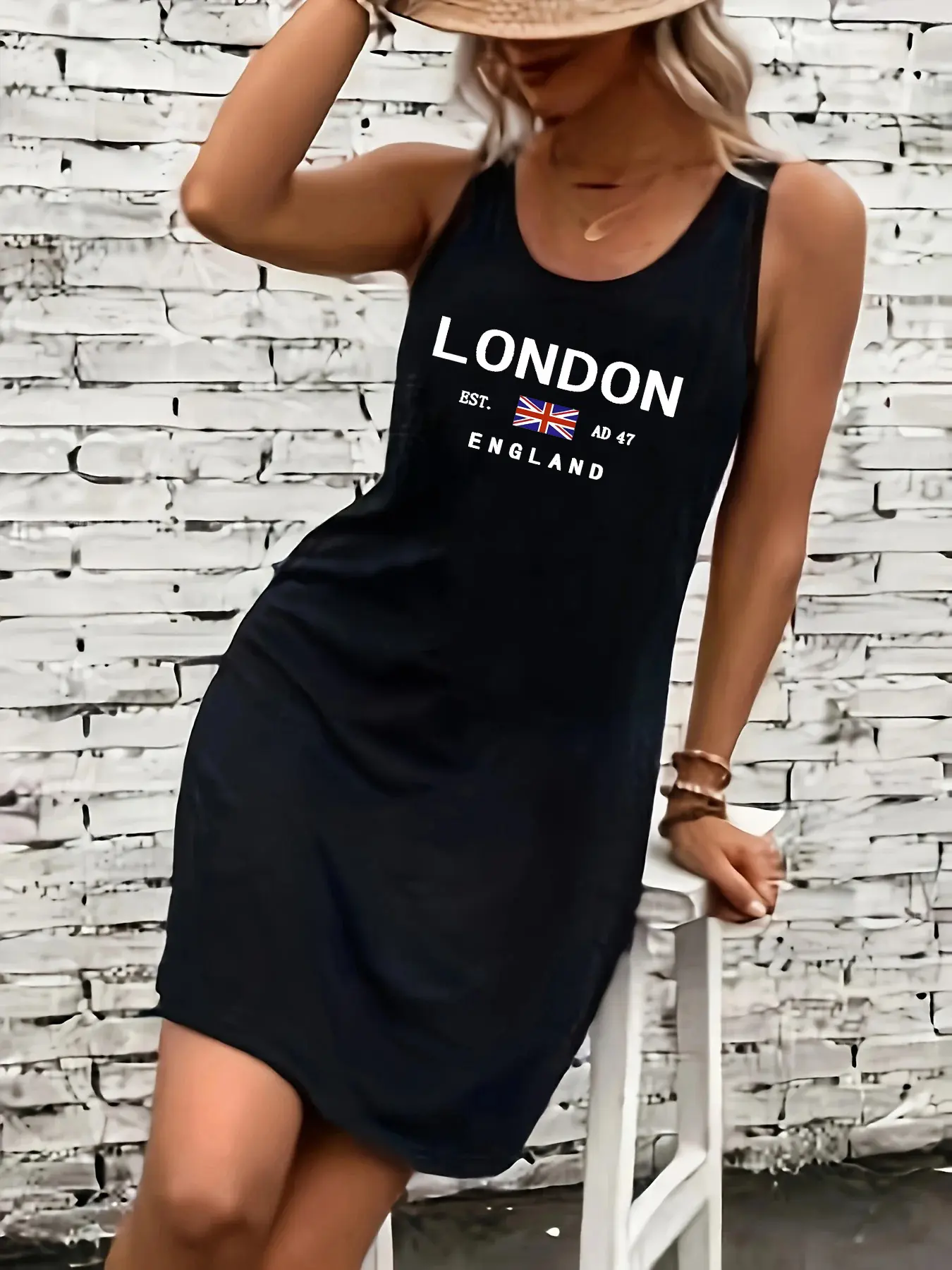 Women's summer loose and comfortable casual LONDON England pattern printed black sleeveless vest dress punk style dress