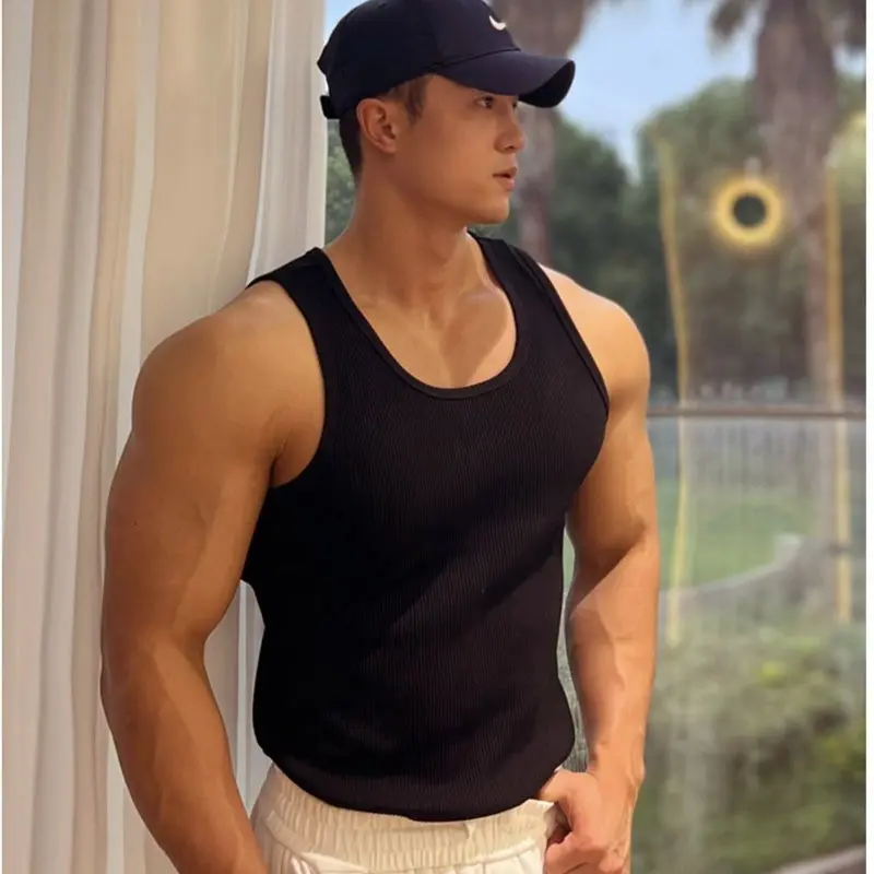 Men's Lightweight Sports Vest for Running Training Quick Drying Breathable Elastic Slim Fit Sweat Absorption Bodybuilding