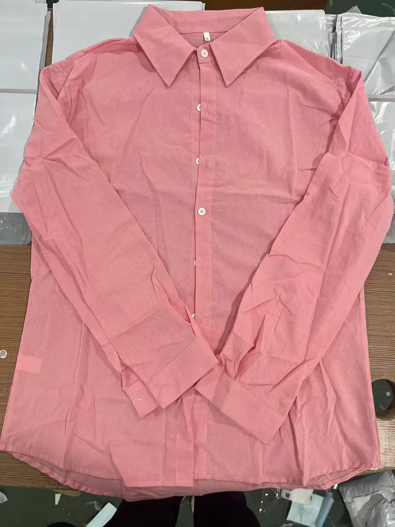 Spring and Autumn Men's Casual Shirt New Solid Color Loose Single Breasted Lapel Business Long Sleeved Coats