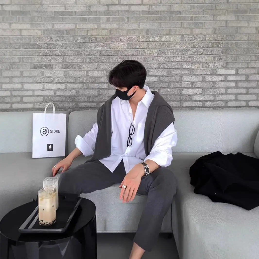 Men's Cotton Linen Long Sleeved Shirt Thin Breathable Workwear Cardigan Sunscreen Lapel Linen Shirt Loose Casual Trendy Brand