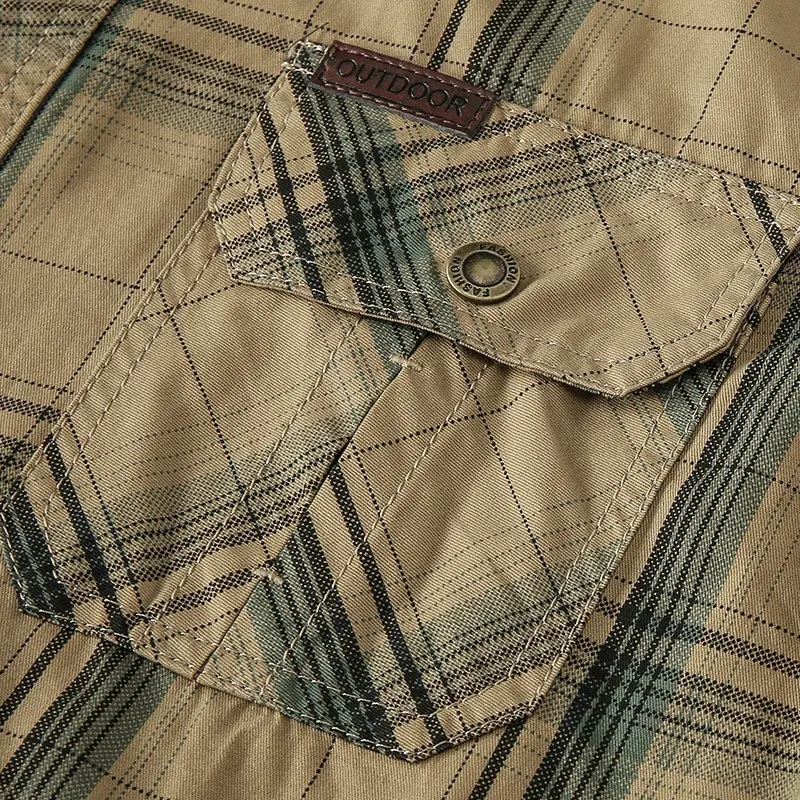 Spring and Autumn New Cotton Checkered Long Sleeve Shirt for Men's Casual Versatile Artistic Shirt for Men's Casual Shirt