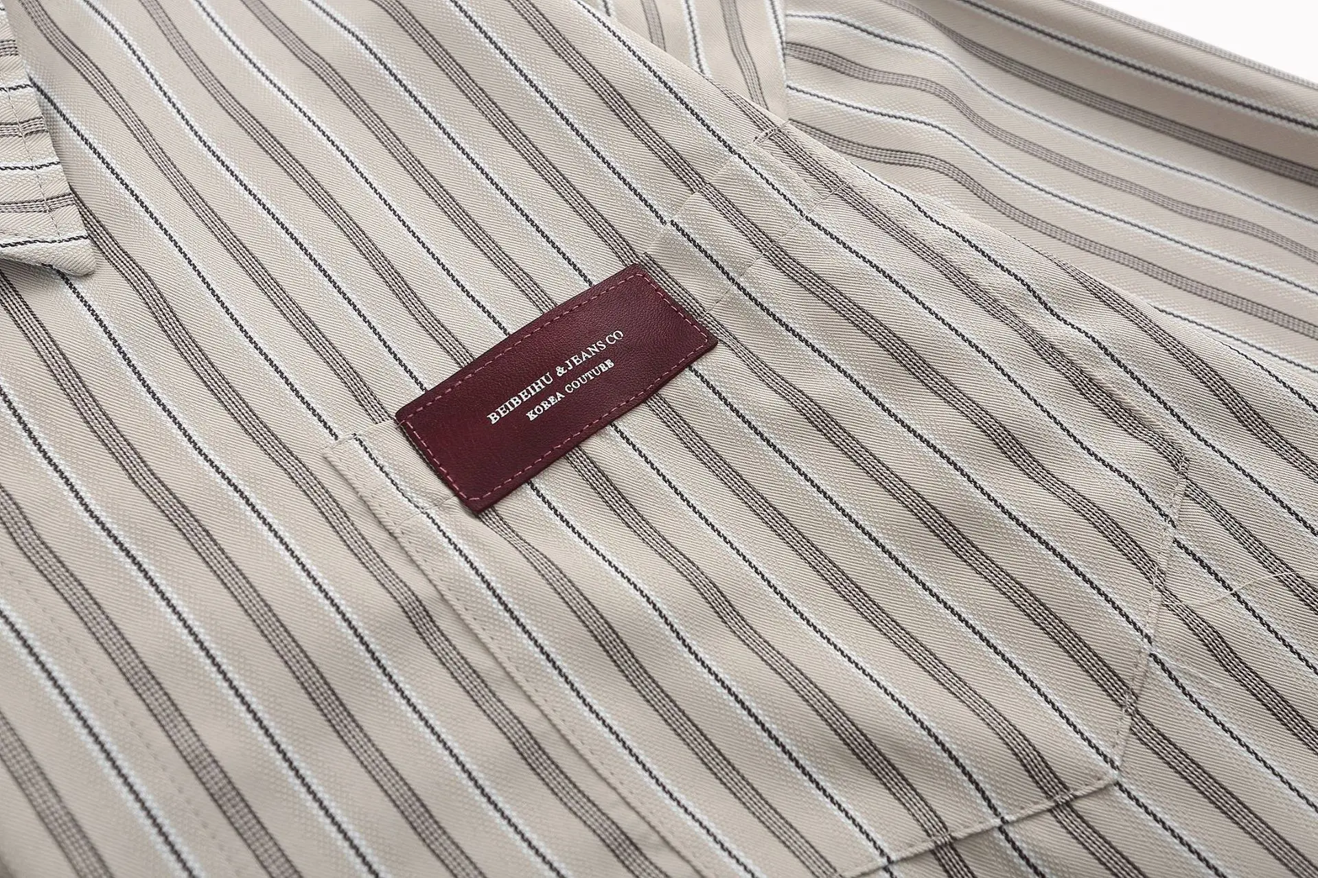 Fashionable New Retro Long Sleeved Shirt for Both Men and Women, Trendy Casual Collar, Loose and Versatile Men's Shirt