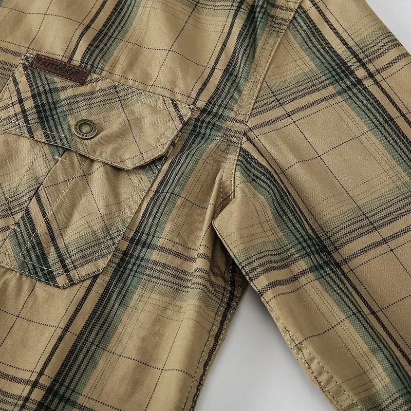 Spring and Autumn New Cotton Checkered Long Sleeve Shirt for Men's Casual Versatile Artistic Shirt for Men's Casual Shirt