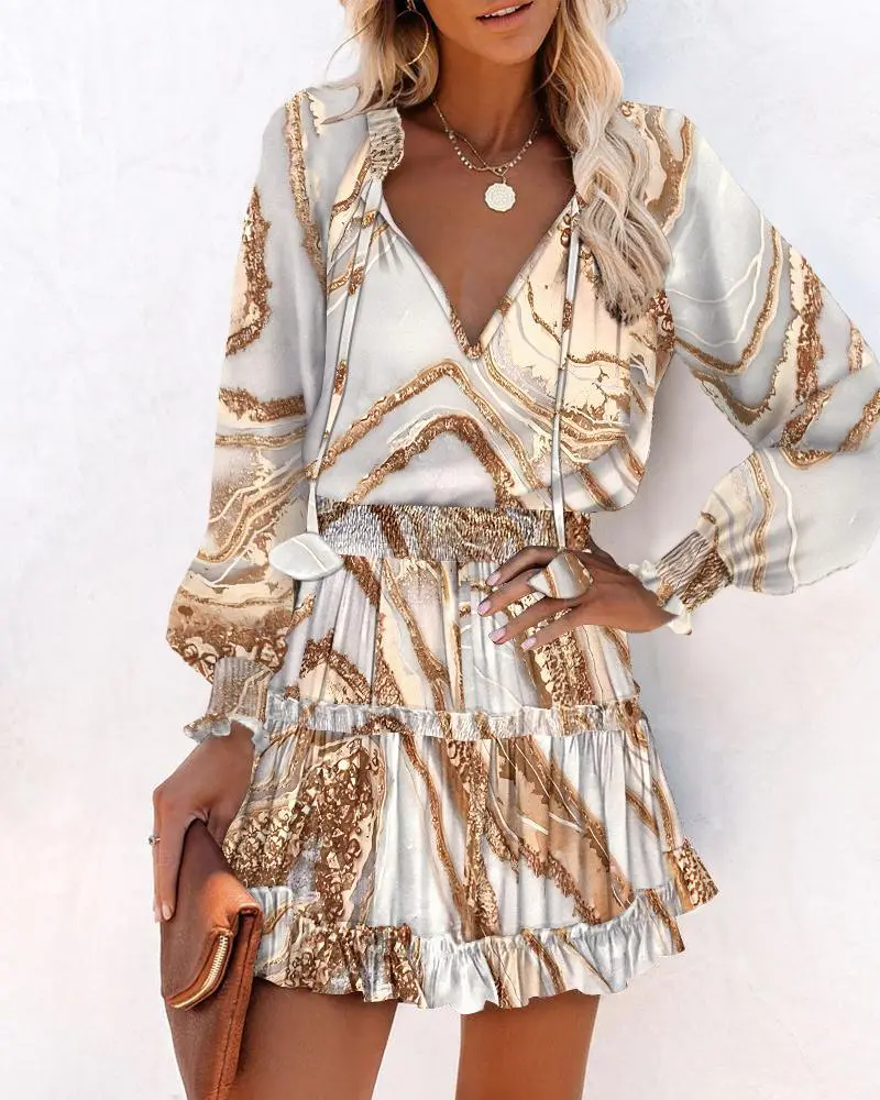 Spring and Summer Long Sleeved Printed Waist Cinching Floral Leopard Print Pleated V-neck Mini Dress Vacation Long Sleeved Dress