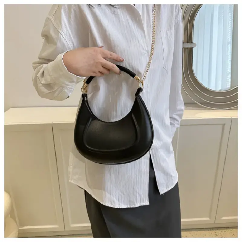 Women'S Bag 2023 Summer New Solid Color Handbag Ins Single Shoulder Chain Matching Trend Texture Crescent Bag Handbag