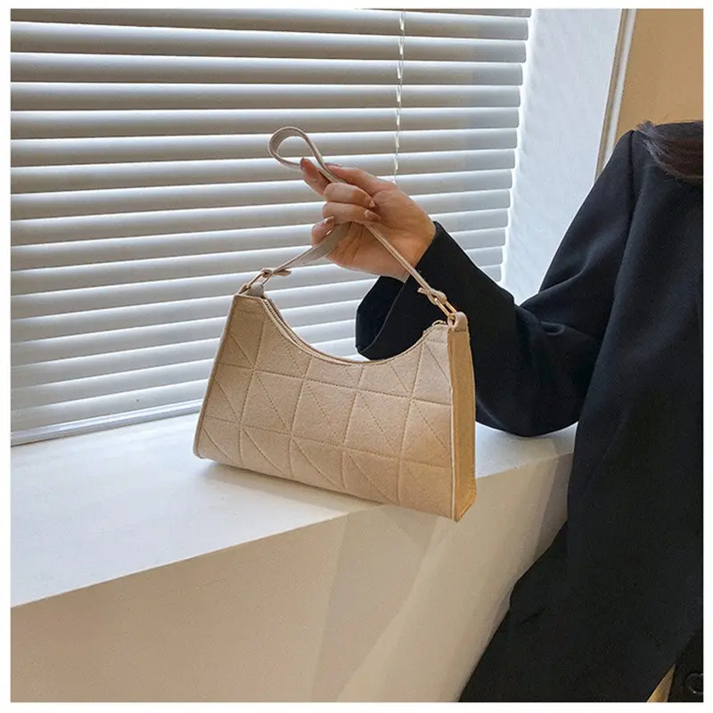 Fashion Simple Shoulder Underarm Bags Personality Texture Armpit Bag Solid Color Casual Handbags Female Pouch Tote Crossbody Bag