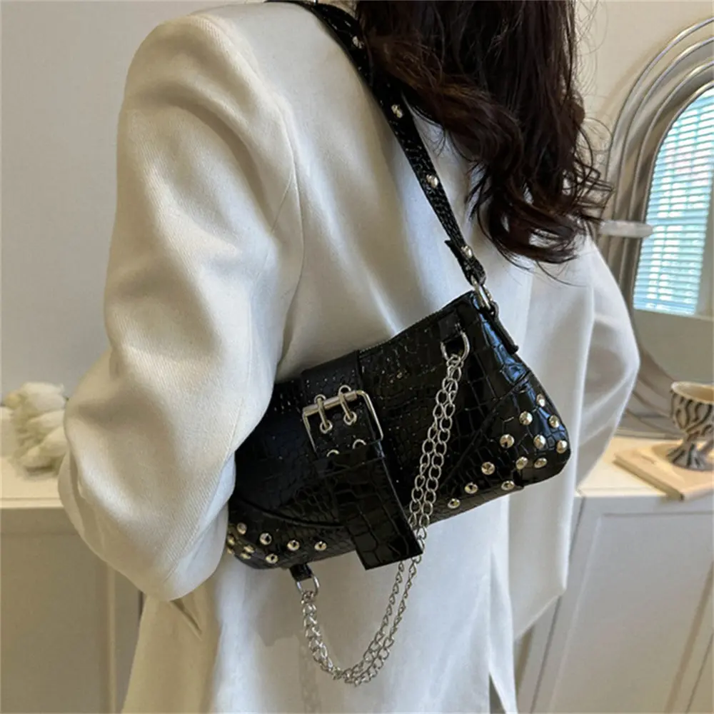 Fashion Women Shoulder Bag Underarm Bag Pleated Saddle Bag Solid Color Messenger Bag Purse Hobos Handbags