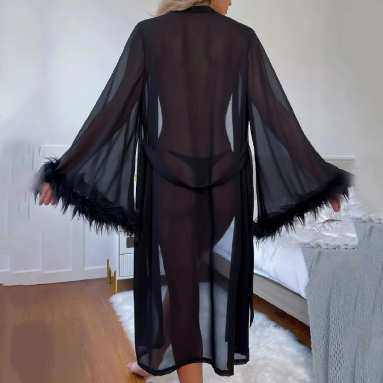 Women's Robe Simulation Silk Feather Long-Sleeved Pajamas Nightgown Robe Comfortable Straps Women's Homewear Sexy Lingerie